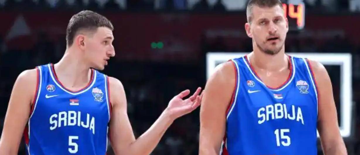 包含意大利杯关键时刻再迎强敌；密尔沃基雄鹿迎来里程碑；主帅态度：更衣室稳定；高层口径保持一致的词条-ayx爱游戏体育平台